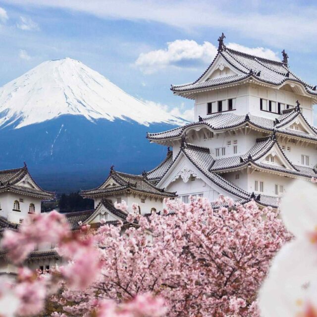 https://extrektravel.com/wp-content/uploads/2018/09/japan_01-640x640.jpg