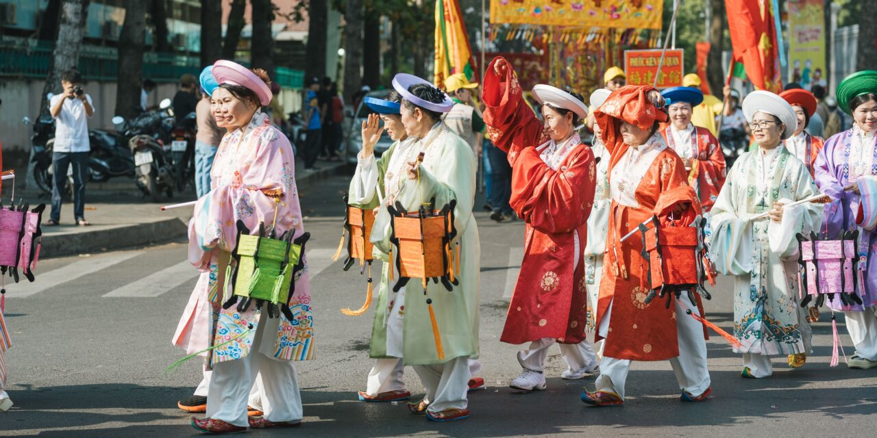 Vietnam Lanterns, Legends & Landscapes – 14 Day Escorted Tour